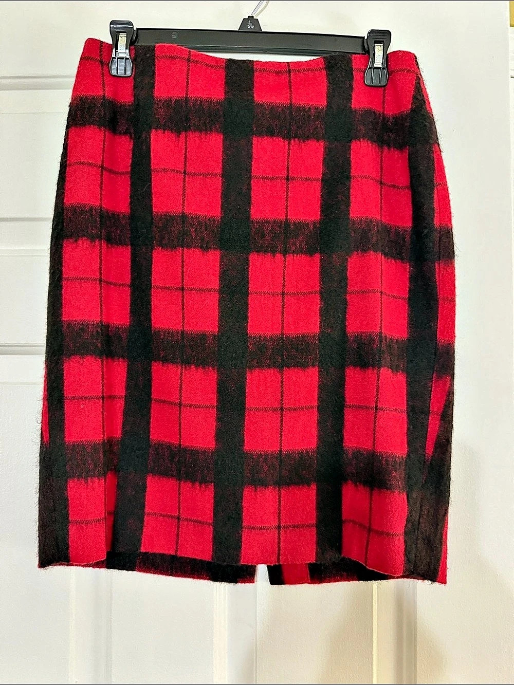 Talbots Plaid A-Line Skirt in Red & Black Size 4P